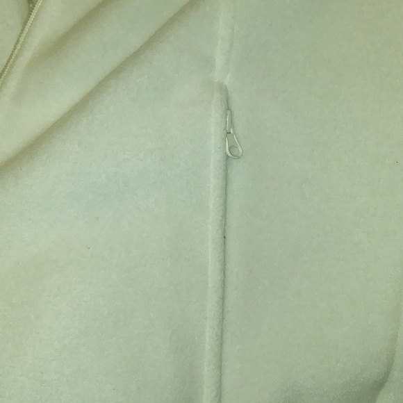 Columbia White Fleece Vest - Picture 9 of 10